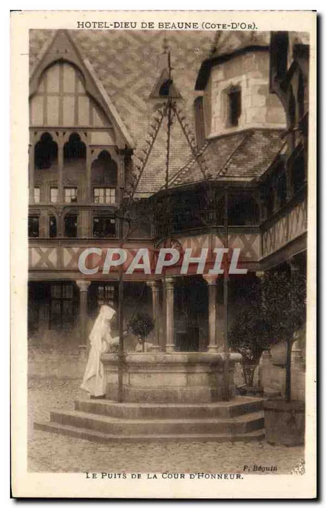 Hôtel-Dieu de Beaune (Côte-d'Or) — Ansicht des Hofbrunnens — F. Déguiin - Vorderseite