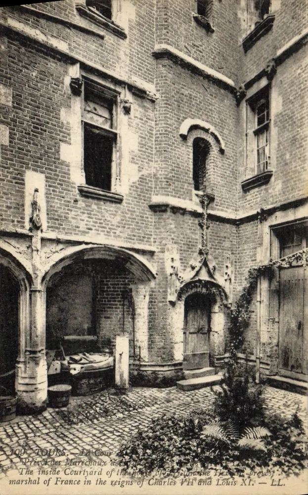 Tours — A Cour dos Marchaix — Hotel do marquês da França — LL - Frente