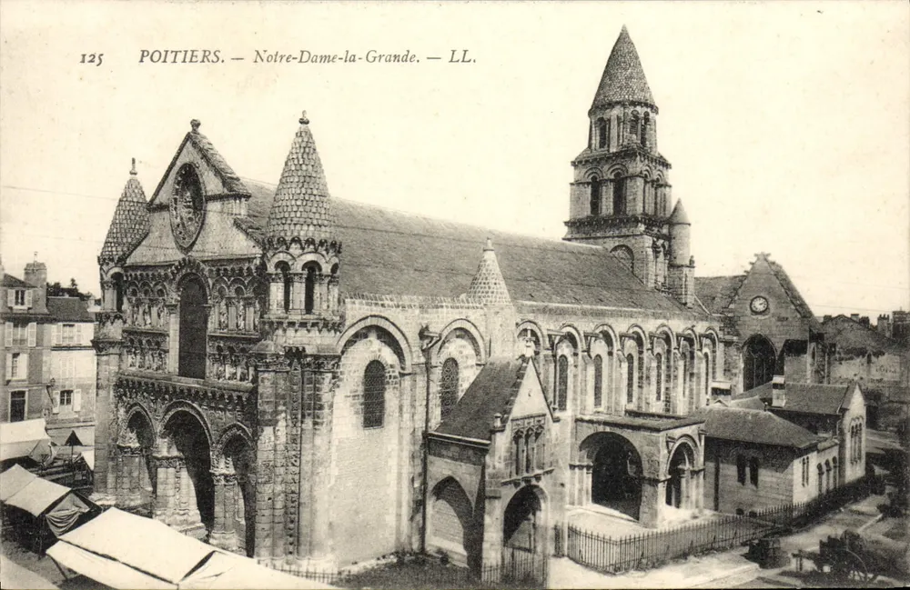 Poitiers — Notre-Dame-la-Grande — LL. — n° 125 - Anverso