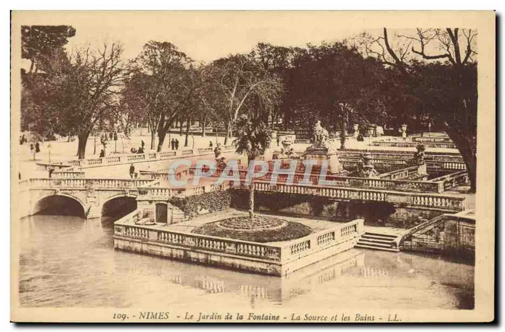 Nîmes - Der Garten der Fontaine - Die Quelle und die Bäder - L.L. - Vorderseite