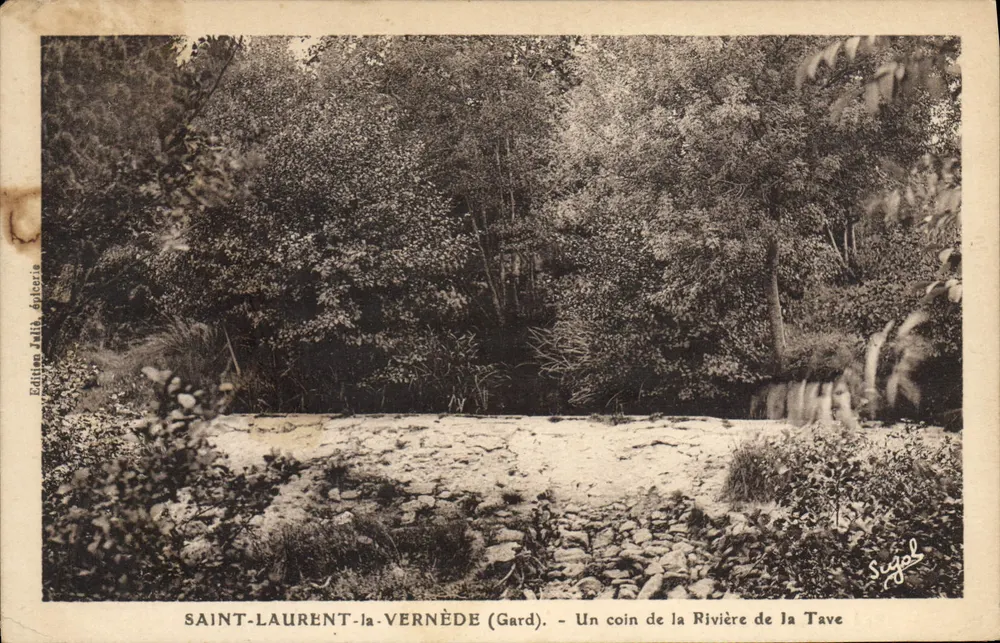 Saint-Laurent-la-Vernède (Gard) — Ein Stück des Flusses Tave — Edition Jullia, Verlag - Vorderseite