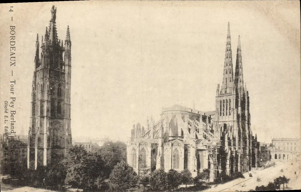 Bordeaux — Torre Pey Berland e catedral de Santa Ana — Oliché E.L. Editor M. 2. R. - Frente