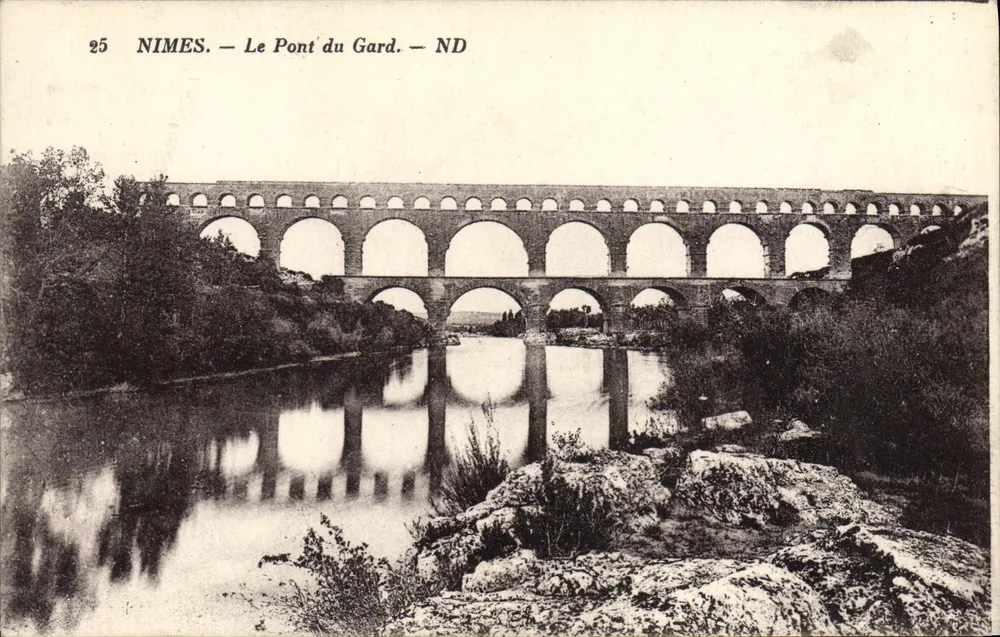 Nîmes — O Pont du Gard — ND - Frente