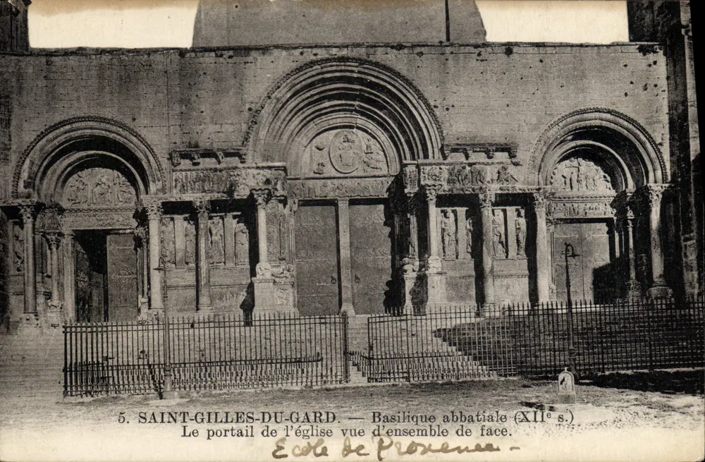 Saint-Gilles-du-Gard — Ansicht des Portals der Abteikirche im Überblick (12. Jahrhundert) — École de Provence, Nr. 5 - Vorderseite