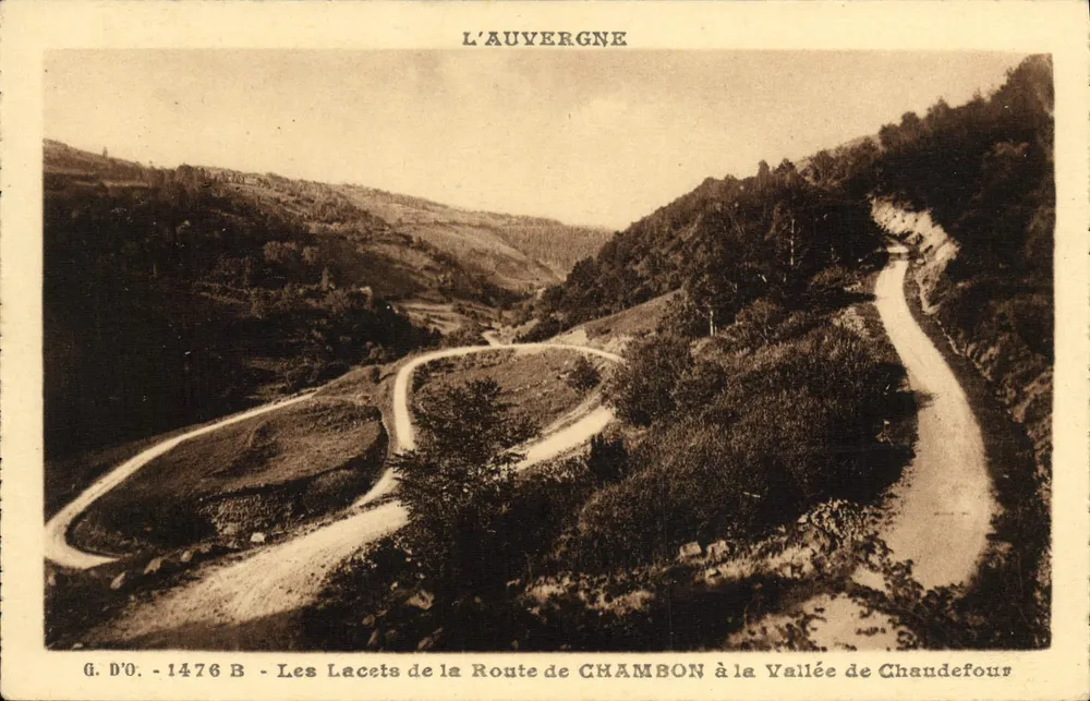 Die Schleifen der Straße von Chambon zur Chaudefourn-Talstraße — Auvergne — G. D'O. - 1476 B - Vorderseite