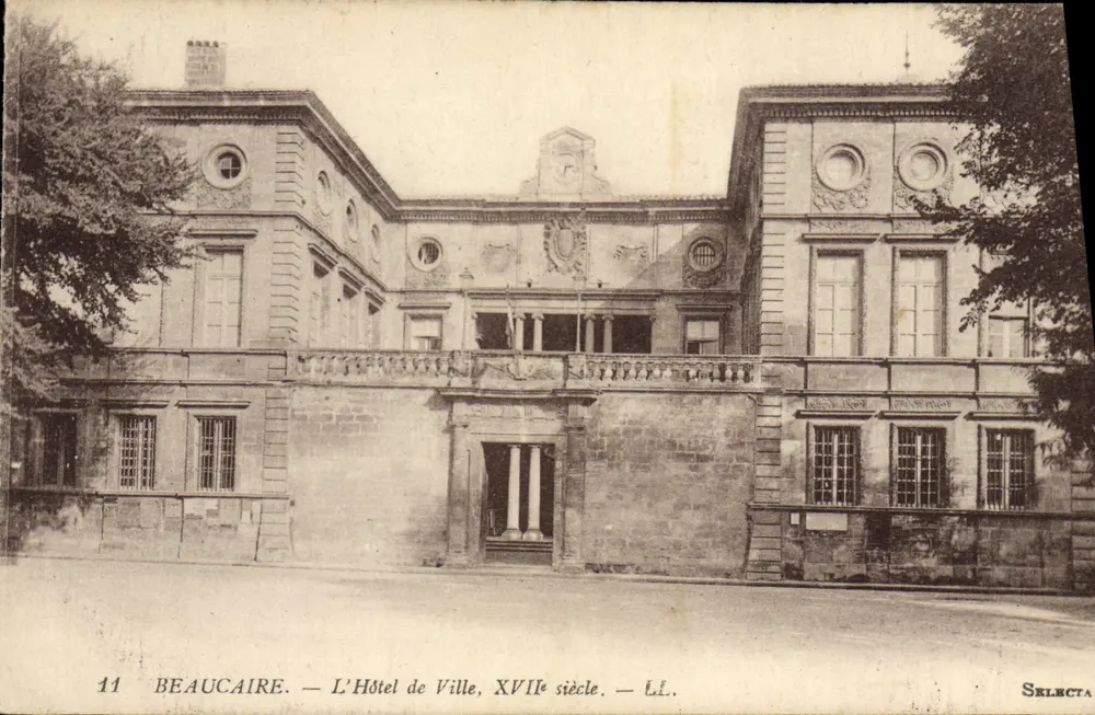Beaucaire — Het Stadhuis, 17e eeuw — L.L. — Selecta - Voorkant