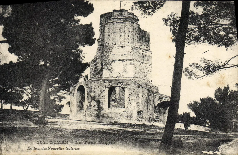 Nîmes — A Torre Magne — Edição das Novas Galerias, n°102 - Frente