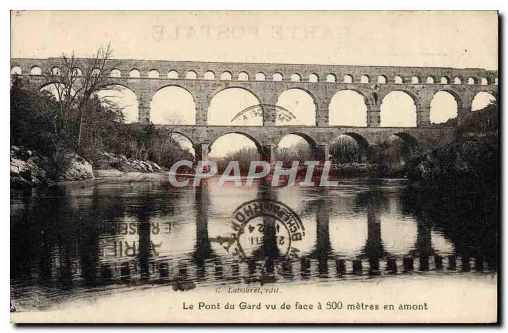 O Pont du Gard visto de frente a 500 metros acima — G. Labourel, editor - Frente