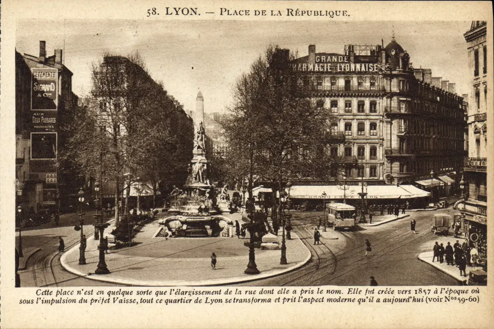 LYON — Place de la République — Verleger X. Goutagny, Lyon - Vorderseite