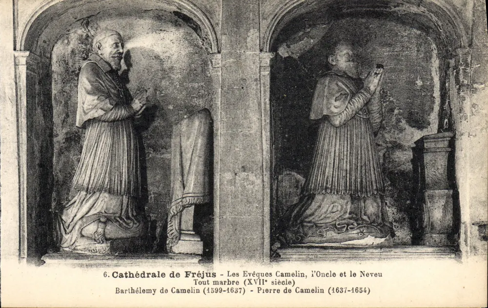 Kathedrale von Fréjus — Die Bischöfe Camelin, der Onkel und der Neffe — Alles aus Marmor (17. Jahrhundert) - Vorderseite
