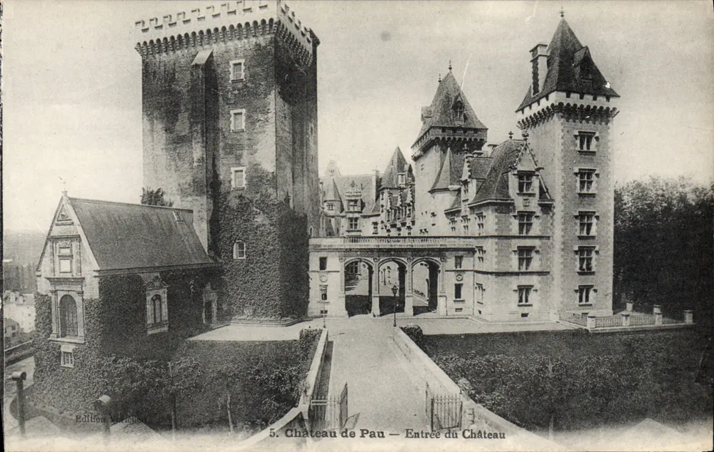 Castelo de Pau — Entrada do Castelo — Edição L. Richer, n°5 - Frente