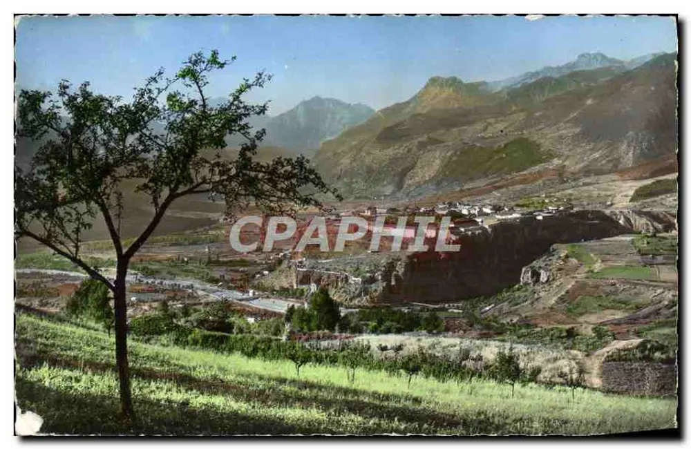 Montdauphin (H.A.) — Vista geral e o Guil — Éditions Feuillassier - Frente