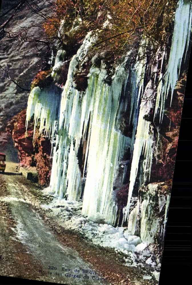 Environs de BEUIL — Route des Gorges du Clans — Éditeur Levy et Neudien, Paris - Frente