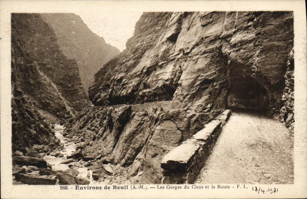 Environs de Beuill (A.-M.) — Les Gorges du Cians et la Route — F. L. 989 - Recto