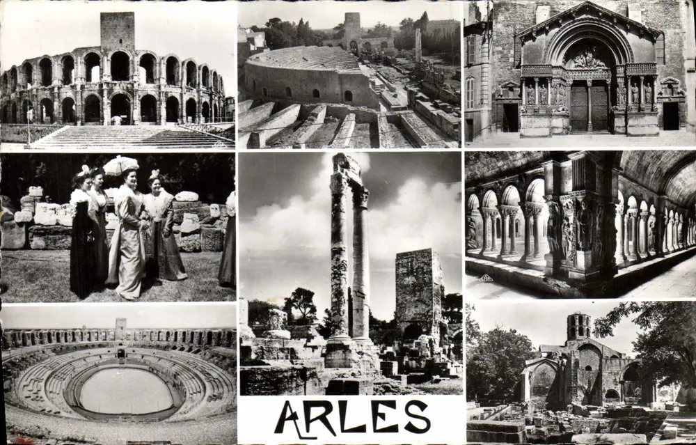 Arles — Collage antiker Stätten — Real-Photo - Vorderseite