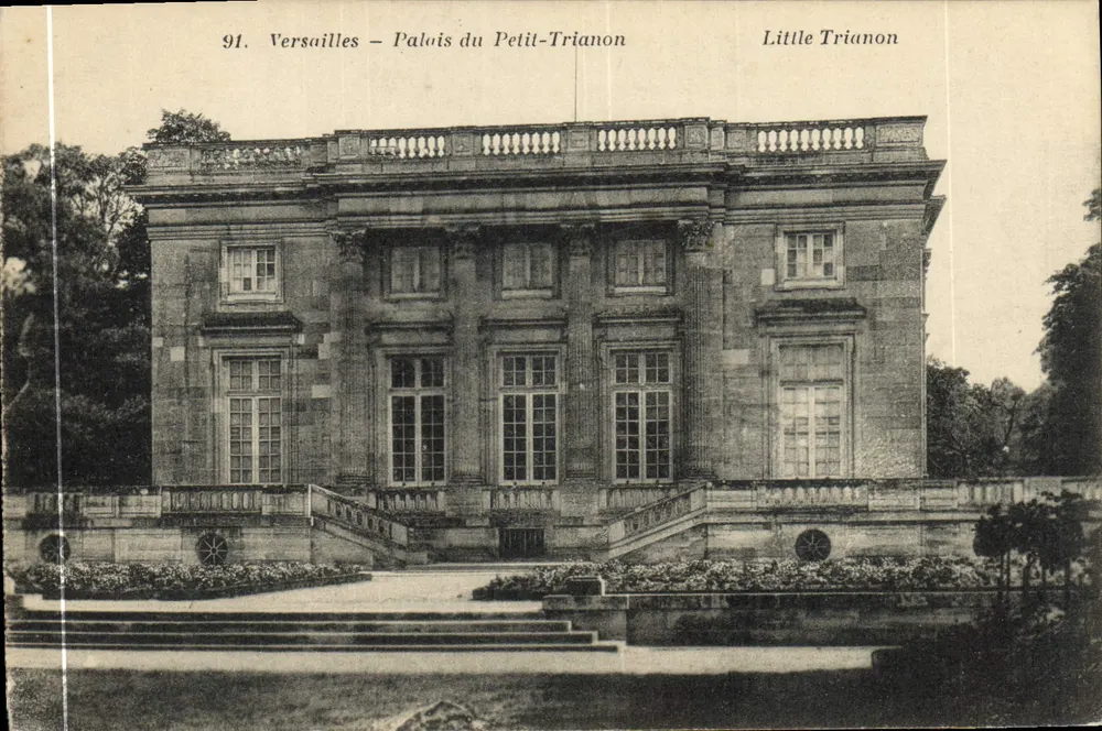 Versailles — Palácio do Petit-Trianon — Impr. EDIV Versailles - Frente