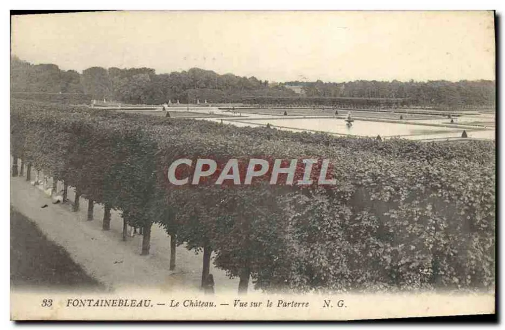 Fontainebleau — Das Schloss — Blick auf den Parterre — N.G. — N°33 - Vorderseite