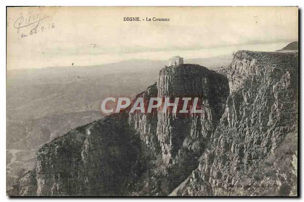 Digne - Le Cousson — vista do topo rochoso com capela — Editor: J. Martin & Cie, Digne - Frente