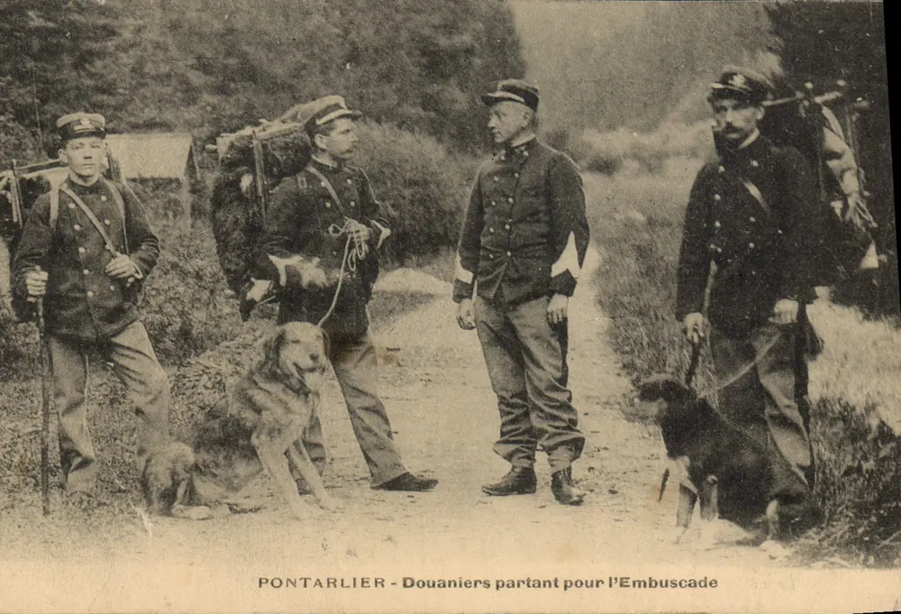 PONTARLIER - Zollbeamte auf dem Weg zur Schneise - Vorderseite