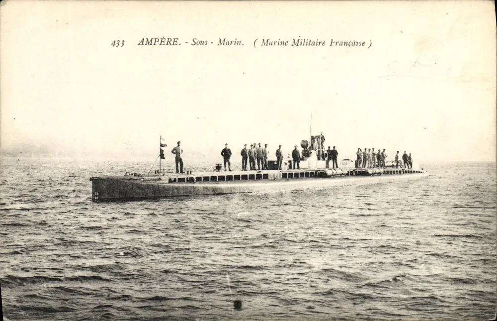 Submarino AMPÈRE — Marinha Militar Francesa — Editor Bar-Toulon - Frente