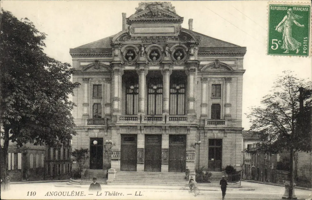 Angoulême — O Teatro — LL. — N° 110 - Frente