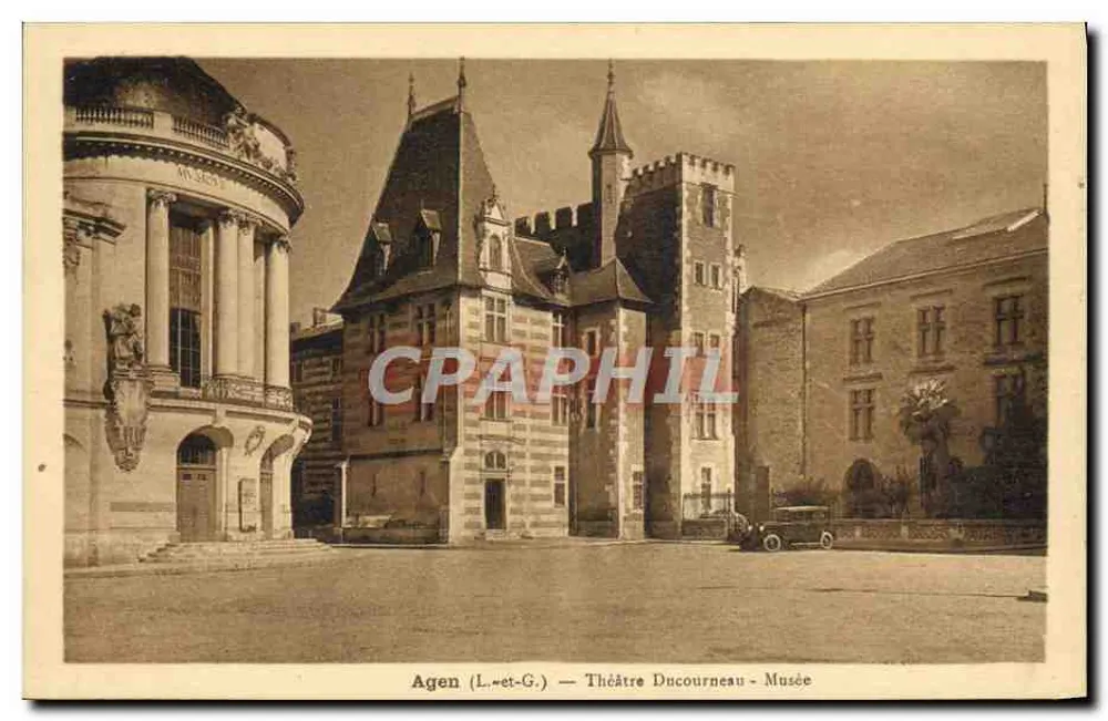 Agen (L.-et-G.) — Teatro Ducourneau - Museu - Frente