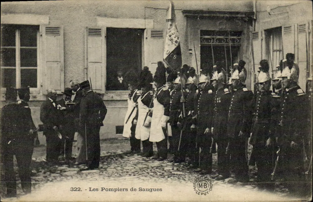Los Bomberos de Saugues — 322 — Ediciones Margerit-Bremond, Le Puy - Anverso
