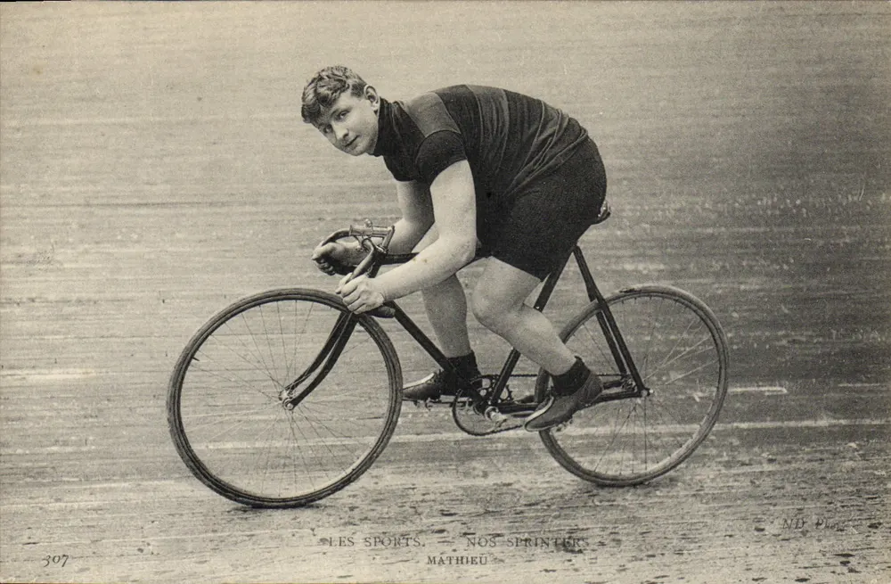 Ciclista — atleta em ação — Mathieu, série 307 - Frente
