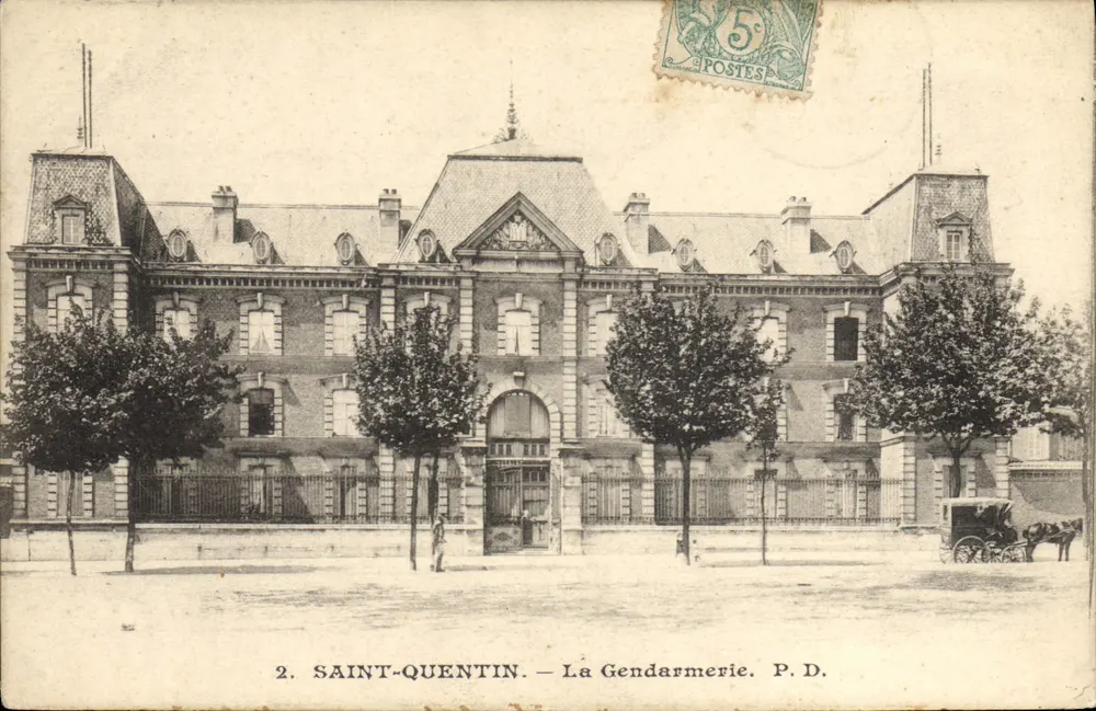 Saint-Quentin — Die Gendarmerie — P.D. - Vorderseite