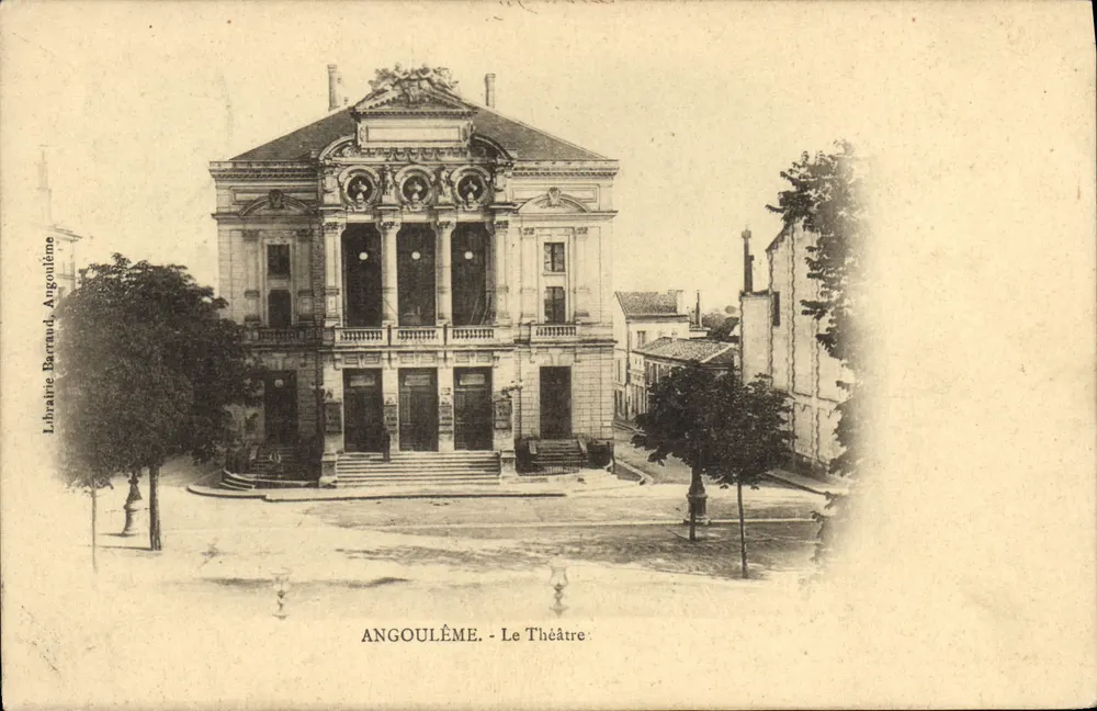Angoulême - O Teatro — Livraria Barraud, Angoulême - Frente