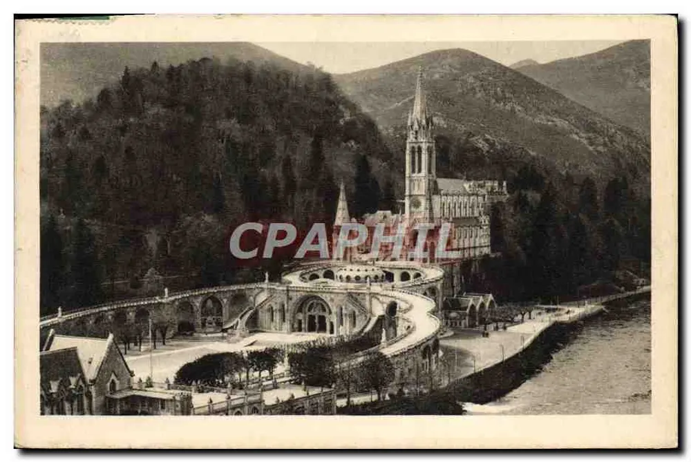 Lourdes — Visão geral da Basílica — Edição P. Doucet - Frente