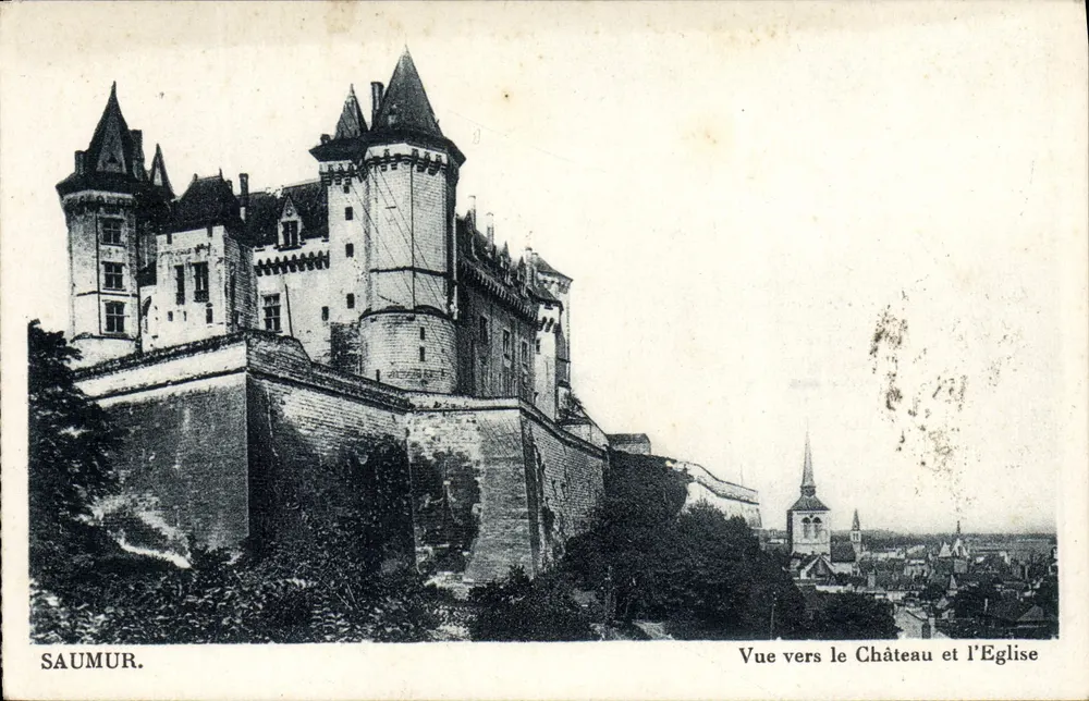 Saumur — Blick zum Schloss und zur Kirche — SAUMUR. - Vorderseite