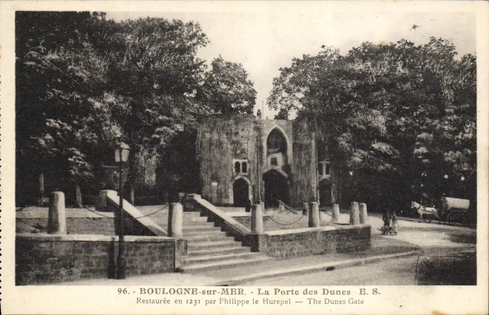 Boulogne-sur-Mer — La Porte des Dunes — 1231 restauriert von Philippe le Hurepel - Vorderseite
