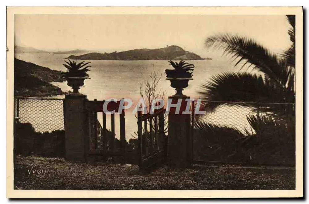 Les Iles d'Hyères (Var) — Ansichten der Presqu'île de Gien — Les Éditions d'Art Yvon, Paris - Vorderseite