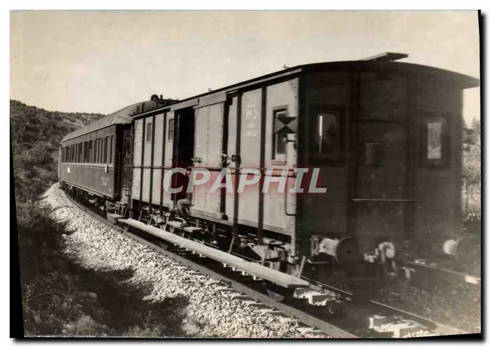 Zug der C.E.L. - Moderne Schiene - 60 km nördlich von Beirut — Verlag Stédef, Nr. 106 - Vorderseite