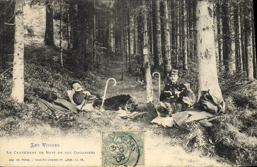 Die Vosges — Der Nachtlagerplatz unserer Zollbeamten — imp. Ad. Weick, Saint-Dié (abgegeben) Nr. 4768 - Cl. Th. - Vorderseite
