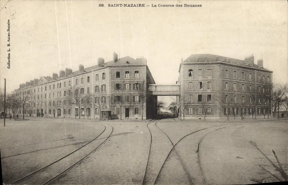 Saint-Nazaire — Die Zollkaserne — Verlag L. Saint-Nazaire, n° 68 - Vorderseite