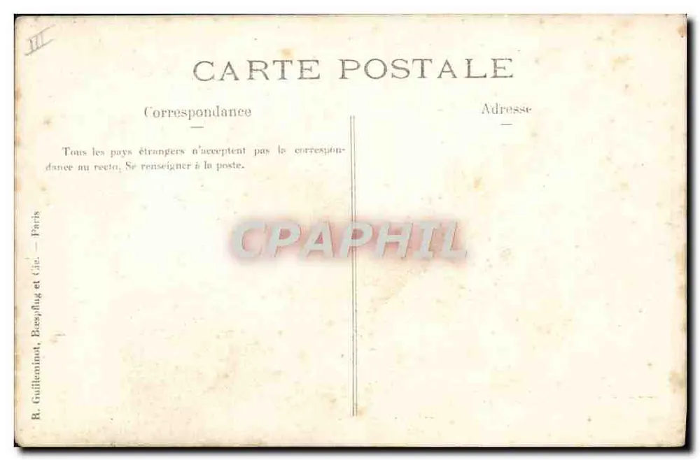 Cyklista w pasiastym stroju — pozowanie na murze — R. Guilleninot, Bespflug et Cie, Paris - Rewers