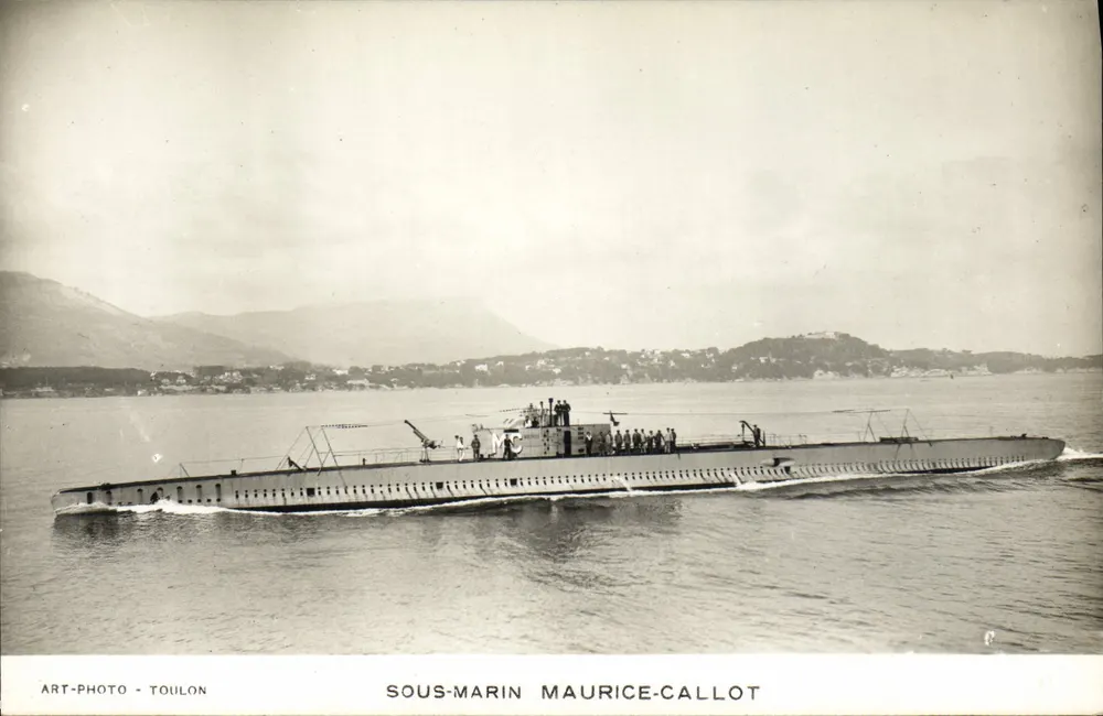 Submarino Maurice-Callot — Toulon — Art-Photo Toulon - Frente