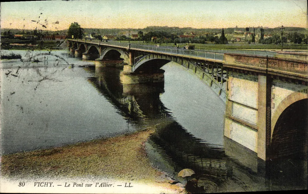 Vichy — De Brug over de Allier — LL. — N° 80 - Voorkant