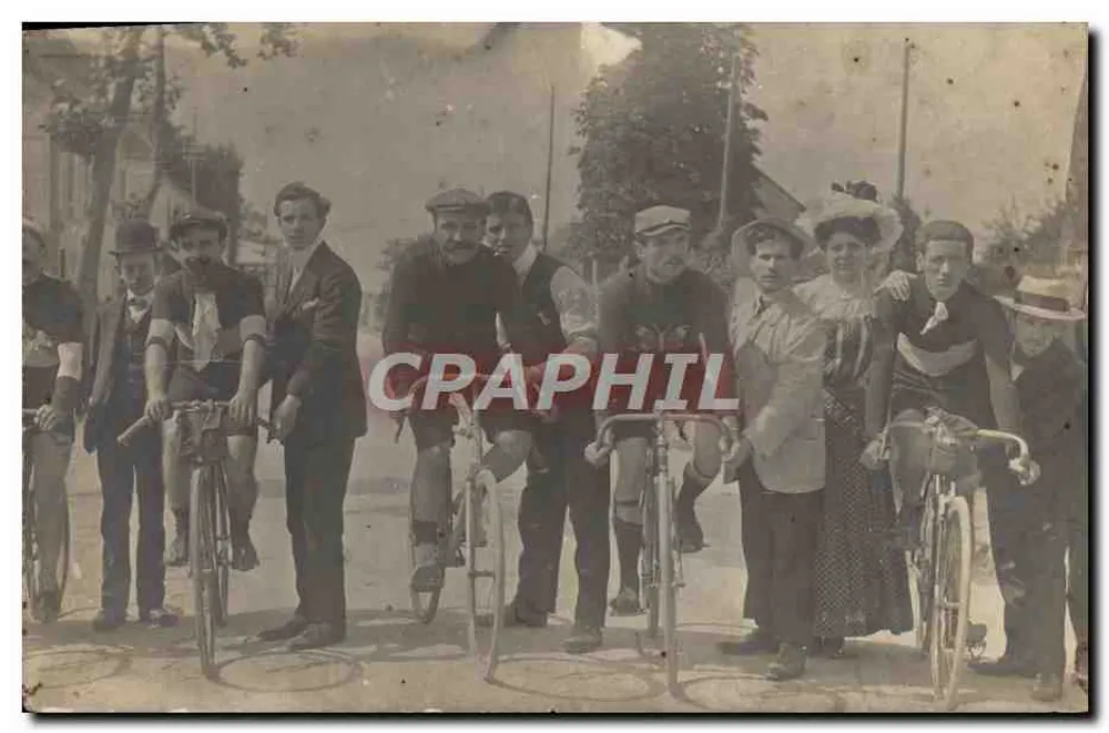 Grupo de ciclistas e espectadores — n° 175 - Frente