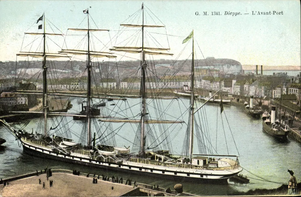 Dieppe — Der Avant-Port — G. M. 1341 - Vorderseite