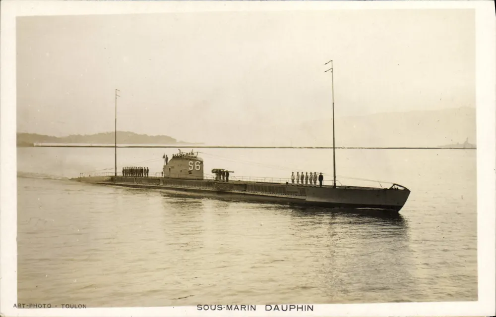 Submarino Dauphin — n° 96 — Art-Photo-Toulon - Frente