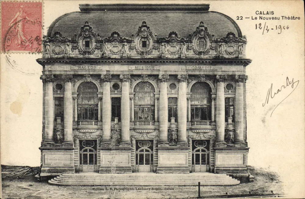 Calais — O Novo Teatro — Edição L. X. Fotógrafo Landouiry-Rojsin, Calais - Frente