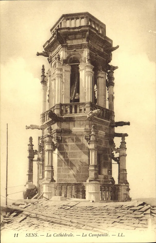 SENS — A Catedral — A Campanile — LL. — n°11 - Frente