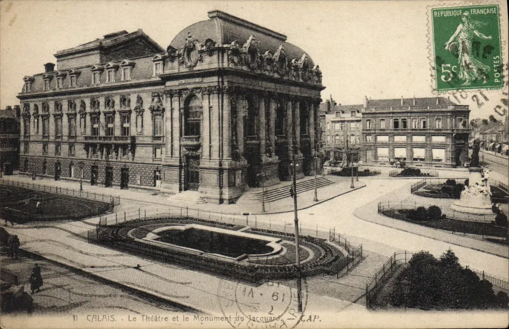 Calais - Das Theater und das Jacquard-Denkmal — CAP. - Vorderseite