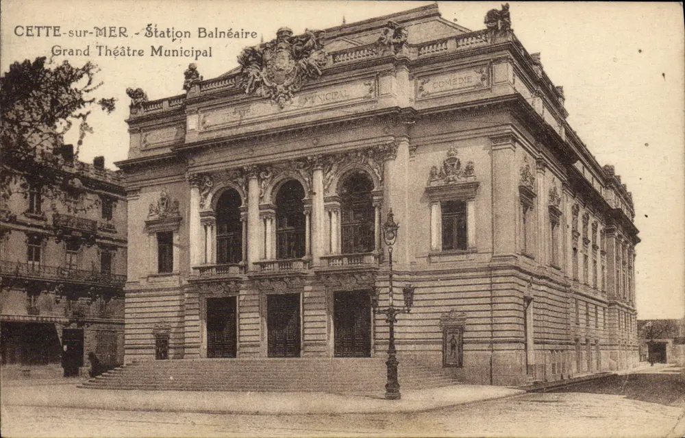 CETTE-sur-MER — Badeort — Großes Municipales Theater - Vorderseite