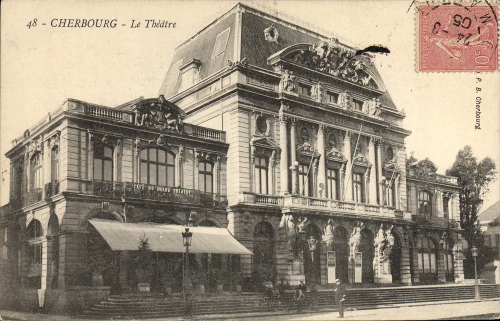 Cherbourg — A Vista do Teatro — P. B. Cherbourg, n°48 - Frente