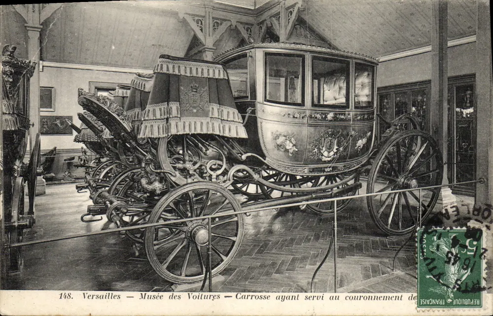 Versailles — Museum der Kutschen — Kutsche, die am Krönungsritual Napoleons verwendet wurde - Vorderseite