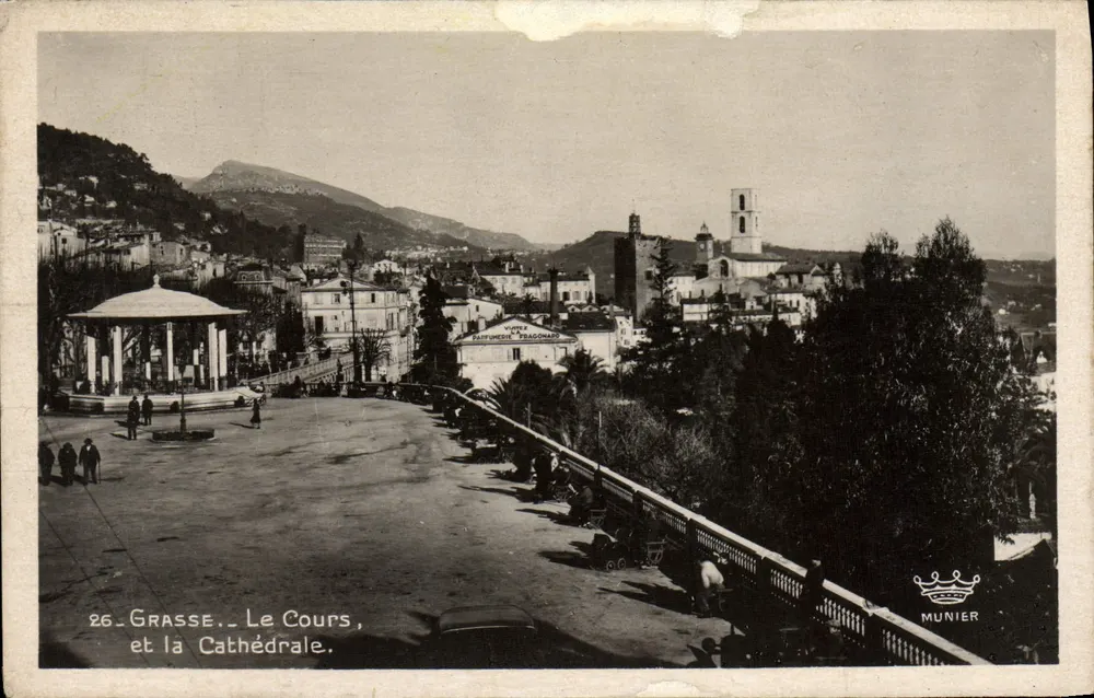 Grasse — Le Cours et la Cathédrale — éditeur MUNIER - Frente